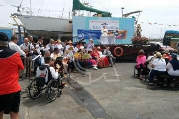 Procesión terrestre-marítimo de la Virgen del Carmen por la bahía de Melenara (Foto TA)